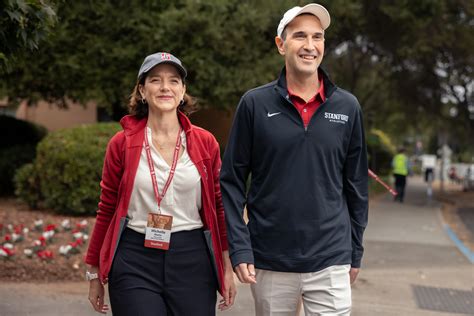 Move-In Day in pictures | Stanford Report