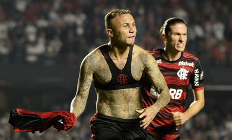 Cebolinha Marca Primeiro Gol Pelo Flamengo Estava Me Cobrando Muito