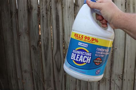 how to clean fence before staining