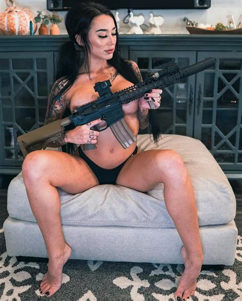 Nice Nudes Girlswithguns NUDE PICS ORG