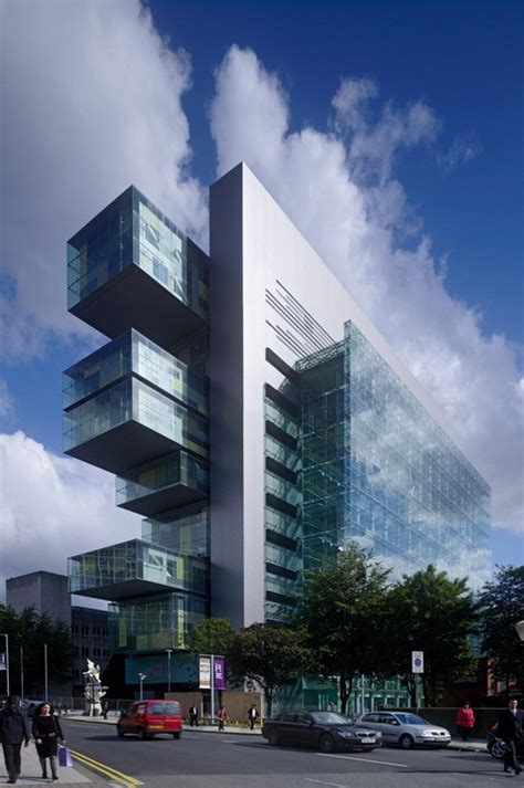 Manchester Civil Justice Centre / Denton Corker Marshall | ArchDaily