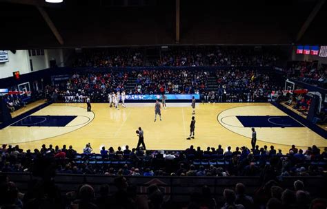 Loyola Marymount Lions Basketball Tickets - StubHub