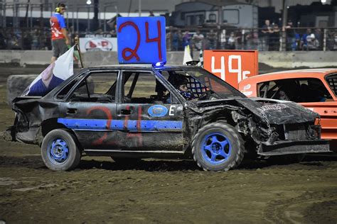 Demo derby rolls into Moses Lake | Columbia Basin Herald