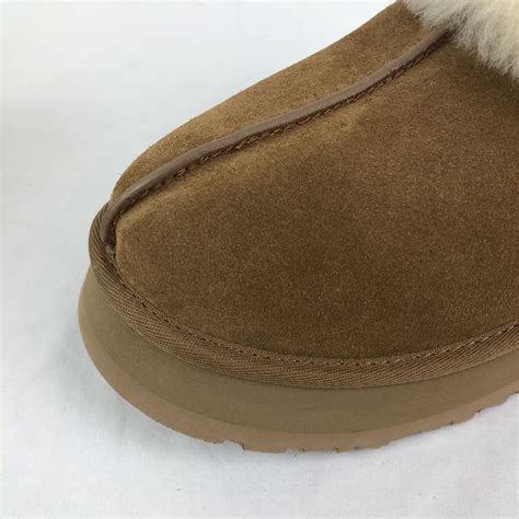 Ugg Women S Disquette Suede Platform Slipper In Chestnut Us