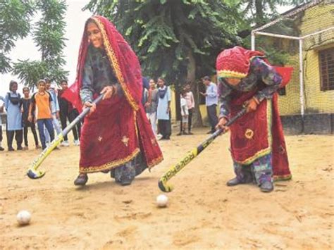 70 Year Old Devrani Jethani Took Up Hockey After 50 Years Of Marriage