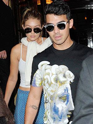 Joe Jonas & Gigi Hadid Pics: See Photos Of Them Together – Hollywood Life