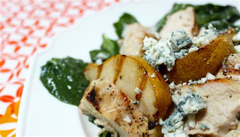 Recipe Grilled Pear And Chicken Salad With Blue Cheese Be Well Philly