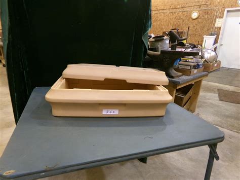 Lot Hot Cold Storage