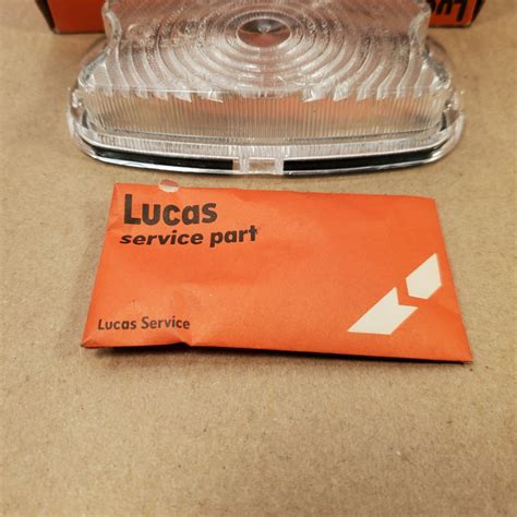 NOS OEM Jaguar XKE E Type Series 1 LUCAS Reverse Lamp Clear Lens L595