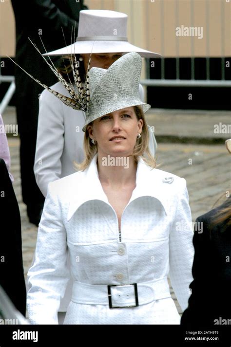 Hochzeit Von Prinz Charles Und Camilla Parker Bowles Fotos Und