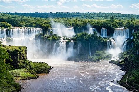 Rondleiding Braziliaanse Watervallen En Verkenning Van Het Vogelpark