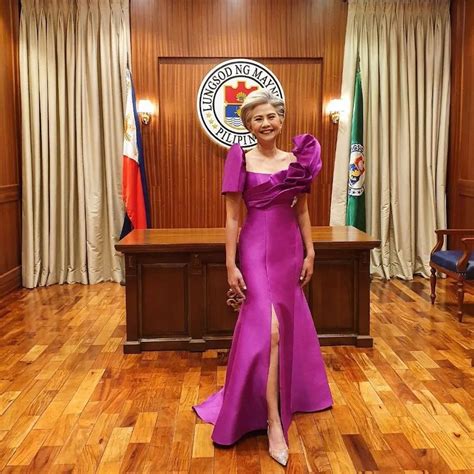 Manila Mayor Honey Lacuna In A Magenta Modern Filipiniana By Jo Rubio