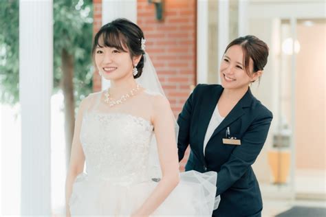ブライダル業界の魅力とは？やりがいや特徴・キャリアプラン・今後の情勢を解説｜東京ウェディング・ホテル専門学校｜プランナー・ブライダルのプロを目指す
