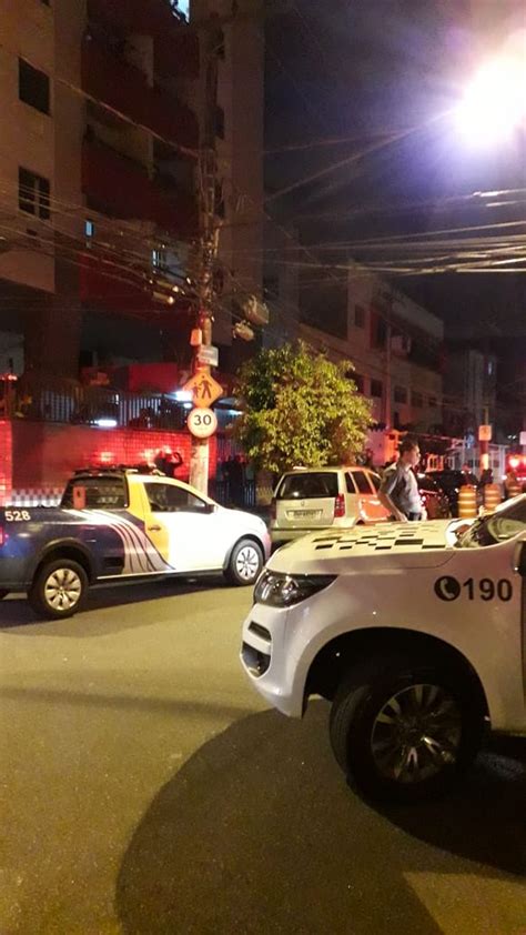 Quatro pessoas morrem após elevador despencar do nono andar de prédio