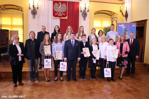 Sara Szafra Ska Laureatk Wojew Dzkiego Konkursu Recytatorskiego