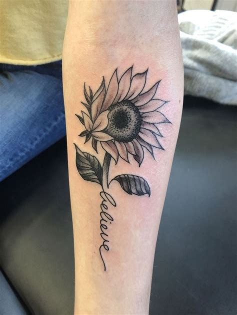 M S De Ideas Elegantes De Tatuajes De Girasol Que Lo Inspirar N A