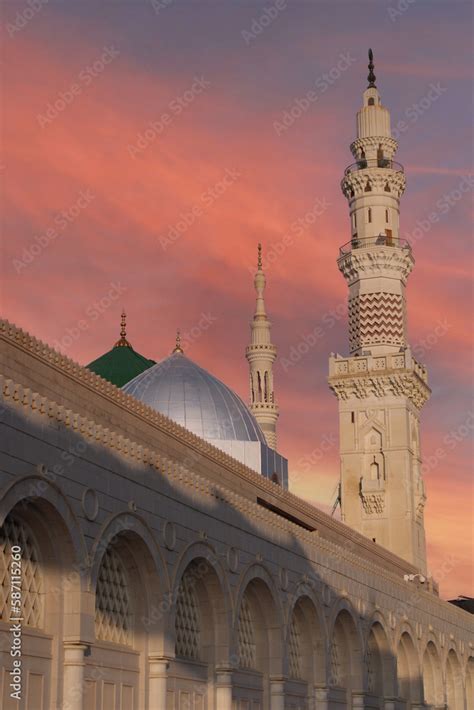 Mosque At Night Masjid Nabi Of Medina Green Dome Stock Photo Adobe