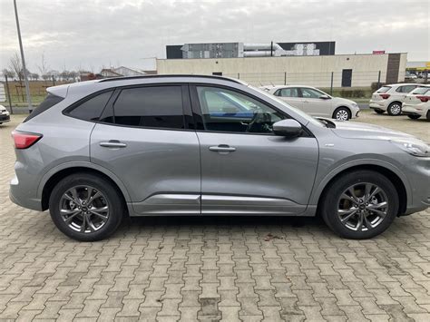 Ford Kuga ST Line X 1 5 150PS 5 J Garantie Solar Silver Met