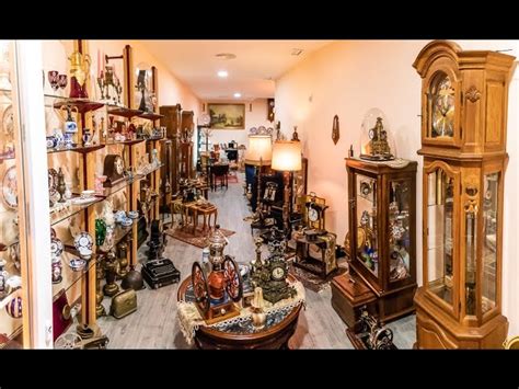 Descubre Las Joyas Ocultas En La Subasta De Muebles Antiguos En Madrid