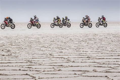 Marc Márquez on Twitter Bonita image del dakar LaiaSanz