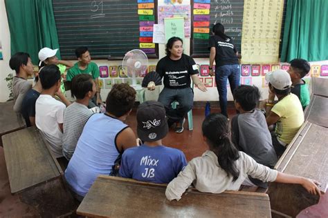 Volunteers Help Empower A Community In The Philippines Philippines