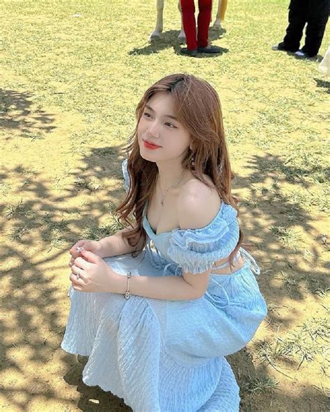 Nh Tiktoker Nguy N An Ph Ng Bikini H T H N C Ng Ng M Ng