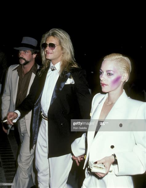 Nachrichtenfoto : David Lee Roth and guest during Wedding of Eddie ...