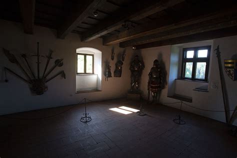 Room with armoury in Bran castle | Bran castle | Bran | Travel Story ...