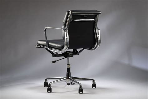 Vitra Eames Ea217 Chair - rhubarbchairs