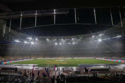 Malaysia Cup final: National Stadium filled by a sea of fans in blue ...