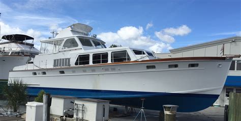 PRE-OWNED YACHTS | Huckins Yachts