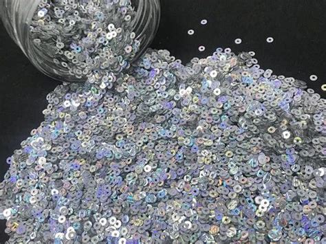 Silver Metallic Lustre Circular Sequins Metallic Sequins मेटल सेक्विन