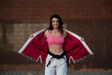 Mackenzie Dern on her BJJ beginnings, transition to MMA | Graciemag