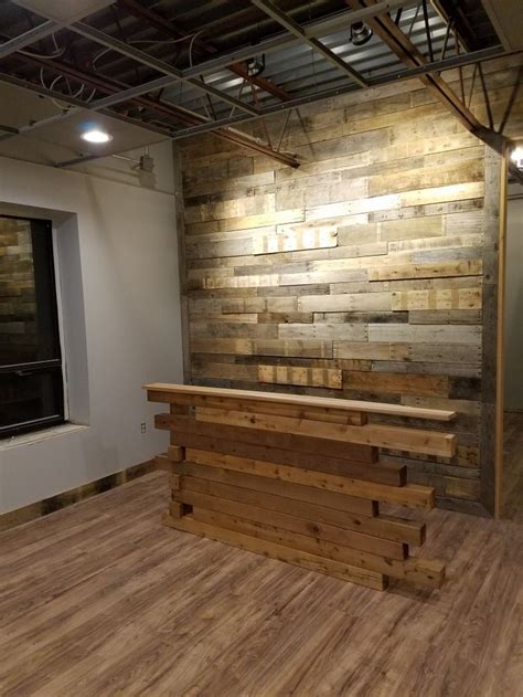 Pallet Wood Wall And Cedar Desk New Therapy Of Champions Office Space