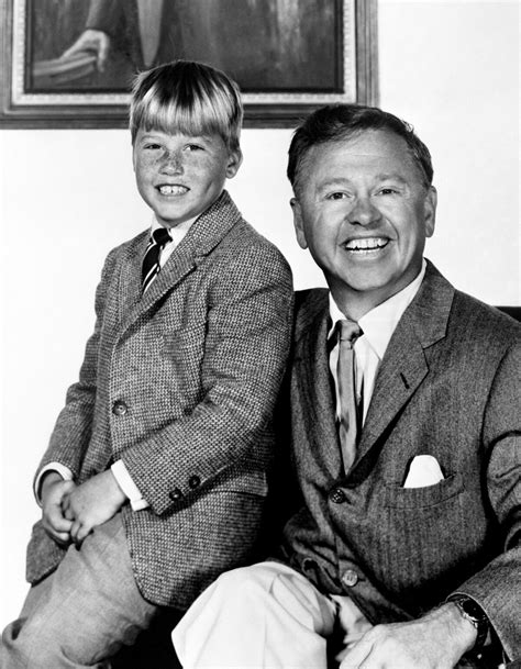 Photo Mickey Rooney Et Son Fils Teddy Dans Andy Hardy Comes Home