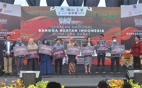 Puncak Gerakan Nasional Bangga Buatan Indonesia Antara Foto