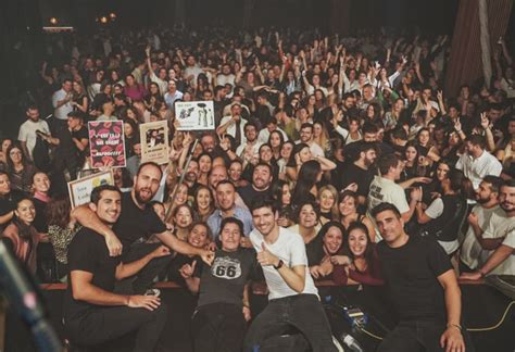 Tributo A El Canto Del Loco A Contracorriente