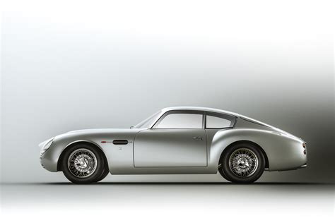 Aston Martin DB4 Zagato :: Behance