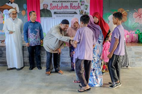 Terima Sumbangan Sentuhan Kasih Ramadhan Dun Paka Trdi News