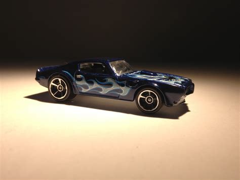 Devon C S Hot Wheels Garage Hot Wheels 2013 Showroom Series 73 Pontiac Firebird