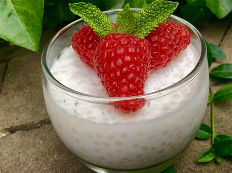 Coconut Milk Tapioca Cream Pudding Crème de Tapioca au lait de coco