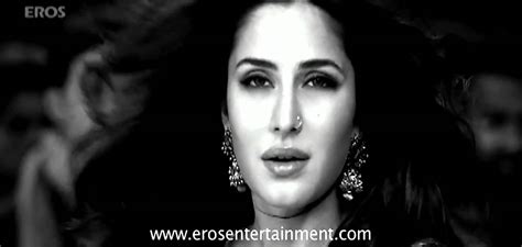 MusikStrassa: Agneepath (2012) - Chikni Chameli - 720p - Music Video