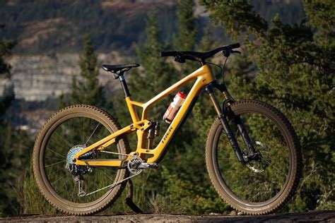 impressions trek aims  quiver killer ideal   fuel