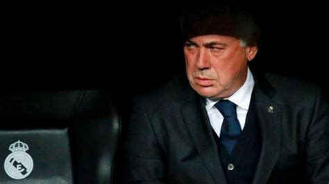 Foto Dikaitkan Banyak Klub Ancelotti Pilih Bertahan Di Madrid