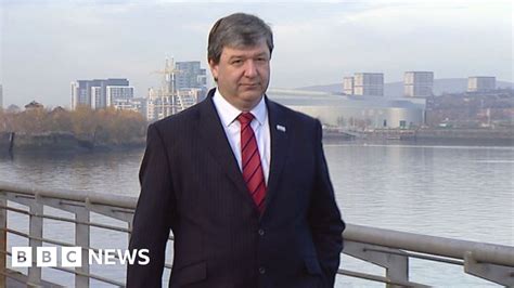 legal challenge  mp alistair carmichael resumes bbc news