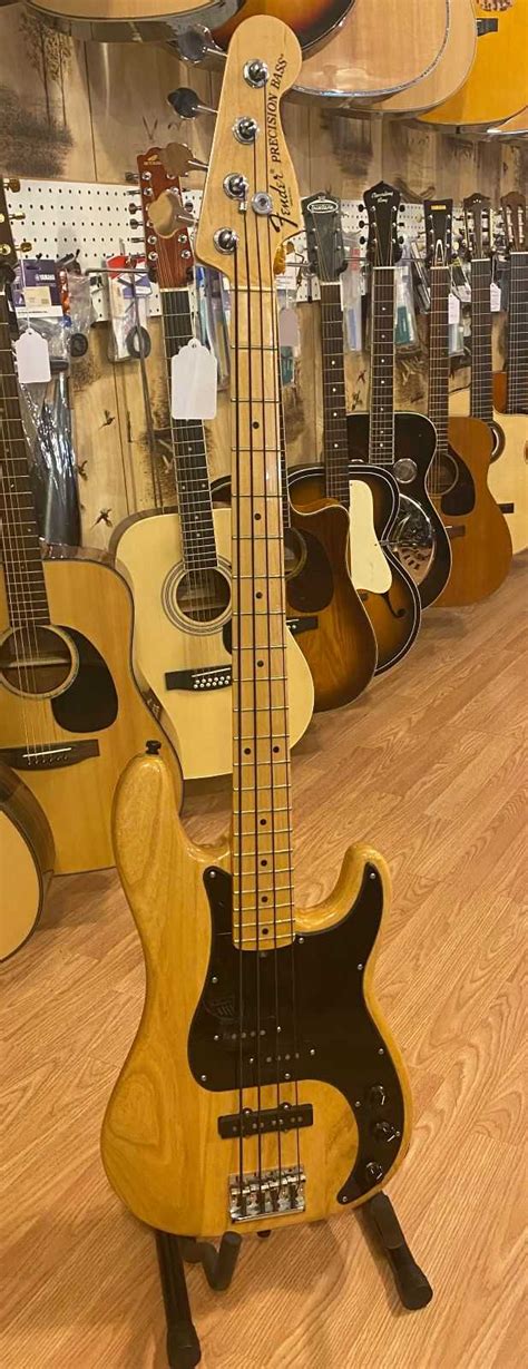 Fender Precision Bass Guitar 1 695 In Crossville Tn Lsn