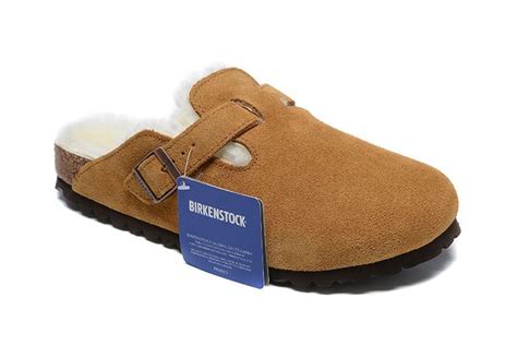 Комплект тапочки + плед Birkenstock - купить с доставкой по выгодным ...