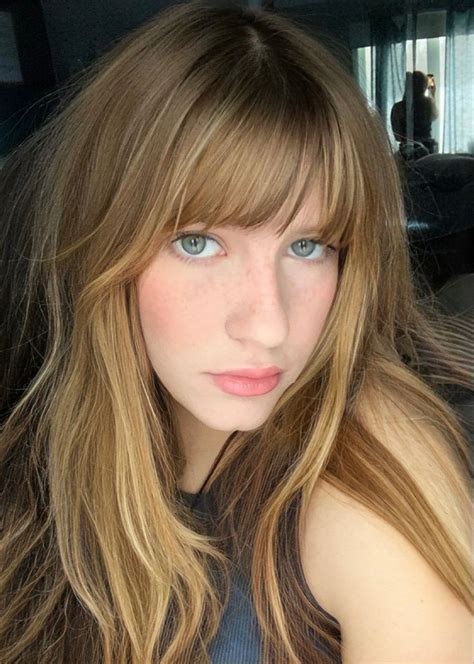 Pin by C M Fernández on Hair Honey blonde hair Hair cuts Hair inspiration