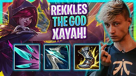 REKKLES IS A GOD WITH XAYAH FNC Rekkles Plays Xayah ADC Vs Ezreal