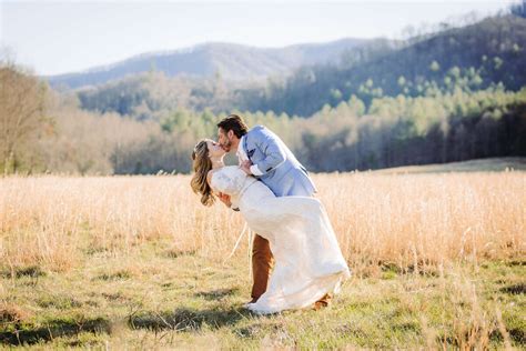 Elope Outdoors Cataloochee Valley